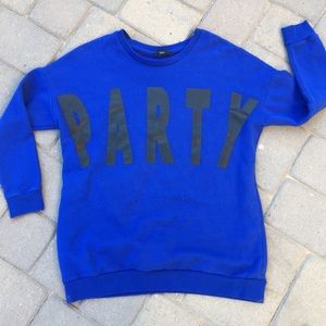 Oversized Party Sweatshirt